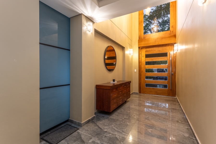 6 Bedroom Property for Sale in Mostertsdrift Western Cape